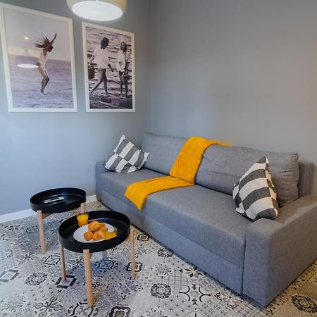 One Bedroom Flat In Bucharest'S Historic District Exterior foto